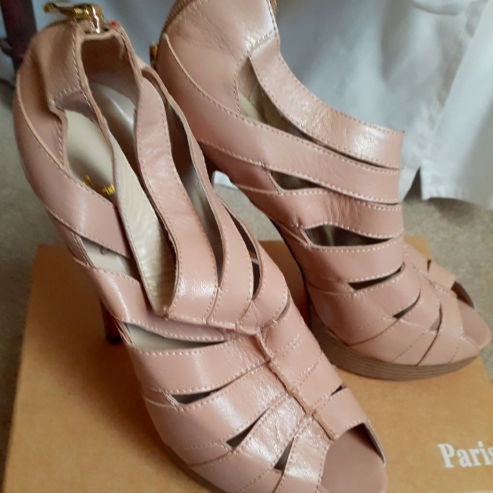 Christian Louboutin tan   shoes size 8